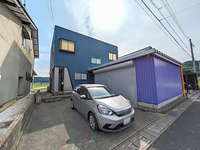 Used single-family home, 4.5 km from Fukui Railway Fukutake Line, Nishi-Sabae Station