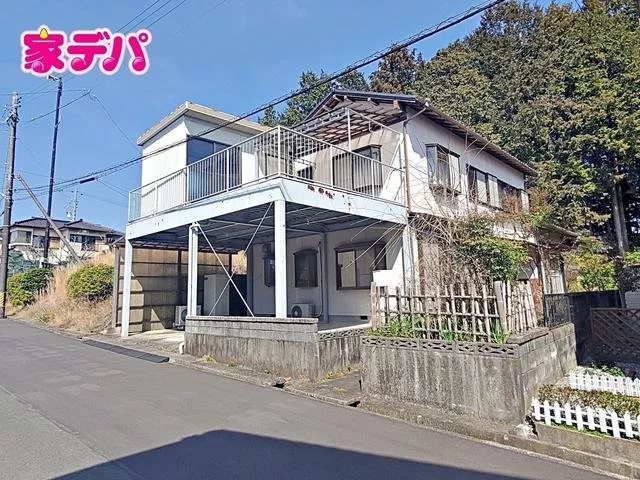■Spacious room count 5LDK + mini house ■6 minutes on foot to Ejima Station ■Good sunlight and ventilation