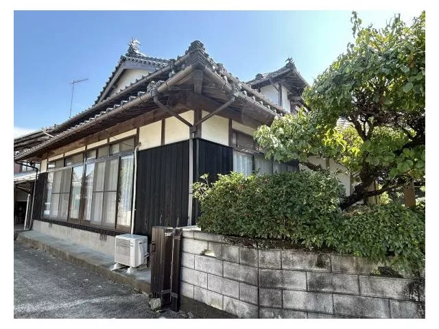 A two-story all-electric 5DK with a land area of 133 tsubo.
