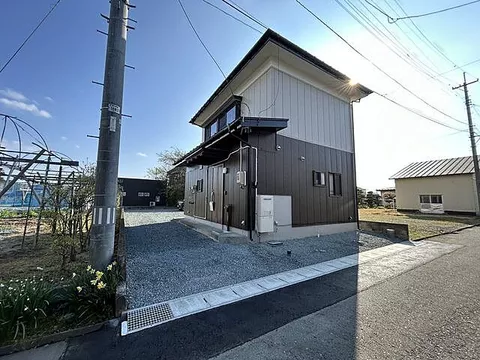 Used single-family home in Okuzushi Mizusawa Mashiro, Kumano-do
