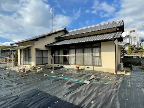 (Onishi station), Onishi-cho, Imabari-shi, Kanagawa 3DK, one-story building

5.8 million yen