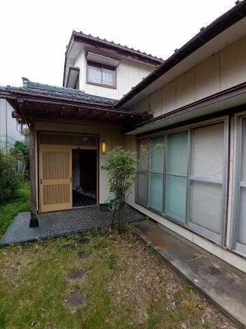 Niigata City Nishikambara Ward Maki Otsu (Maki Station) 2-story 6DK