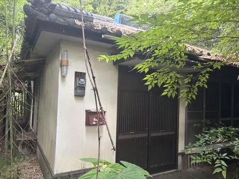 Ebino City, Oaza Kamie, single-story building, 4DK