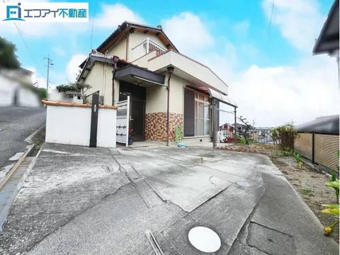 9 minutes on foot from Meitetsu Kawawa Line "Tatsumigaoka"! Land area over 38 tsubo!