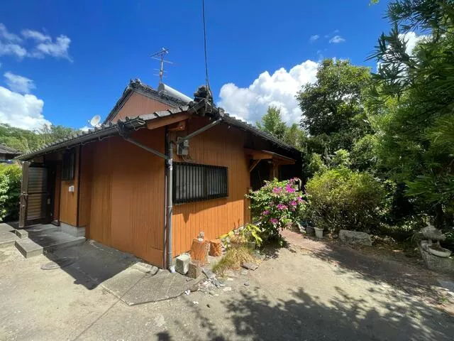 Ibusuki City, Kaimon Juchō (Iino Station), single-story building, 5LDK