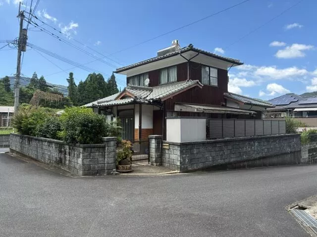 Karatsu City, Aichi Town Aichi (Nishi Aichi Station) 2-story building 5DK