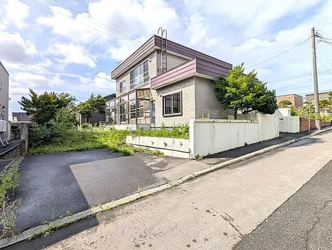 Used single-family home Momijidai South 6-chome