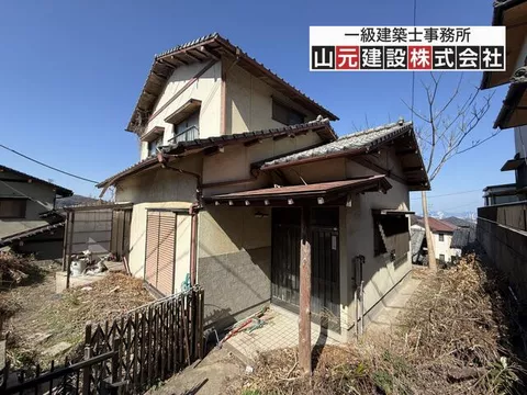 5DK two-story house in Yamanodō-cho, Wakamatsu-ku, Kitakyushu City