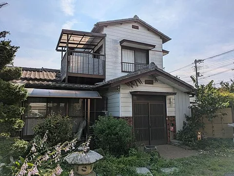 Used single-family home Tozaki used residence
