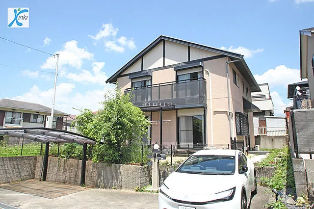 Used single-family home, 20 minutes by bus from Kintetsu Osaka Line Nabari Station, get off at Minami 6-banchō and walk 4 minutes