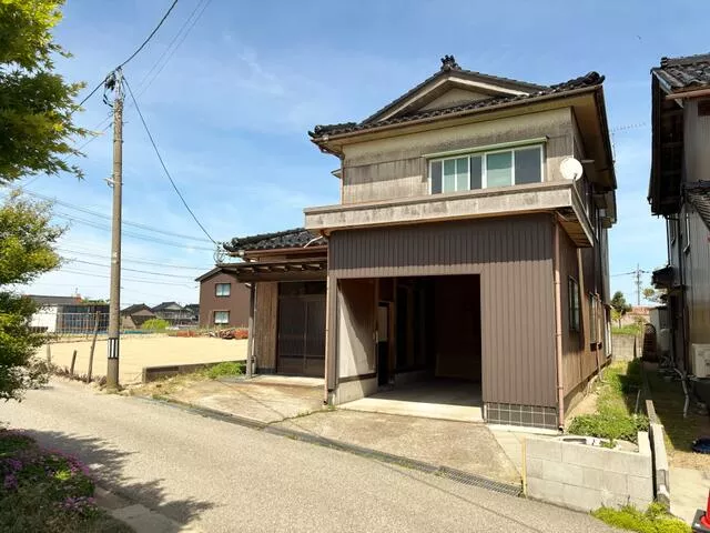 Himi City, Kubo (Himi Station) 2-story 6DK