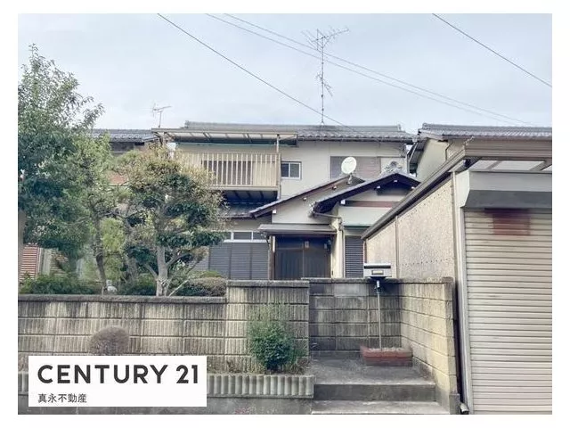 ●5DK●South-facing●About 3 minutes on foot to Koto Elementary School●All-electric