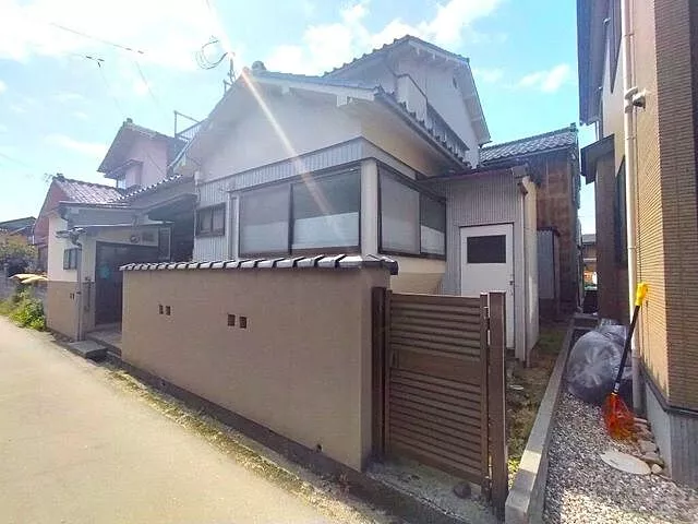 Used single-family home, Kikukawa 1-chome