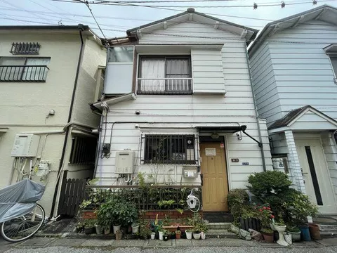 Katsushika Ward, Okudo 3-chome (Shinkoiwa Station) 2-story 2K