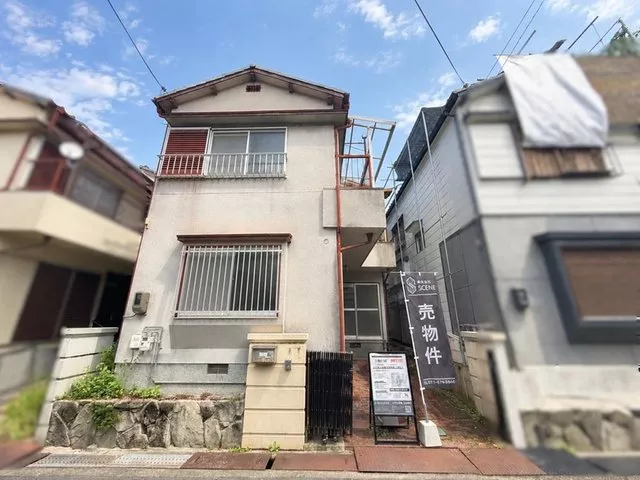 Renovation scheduled to be completed in October 2026! 4DK & parking available ♪ 4 minutes to the bus stop!