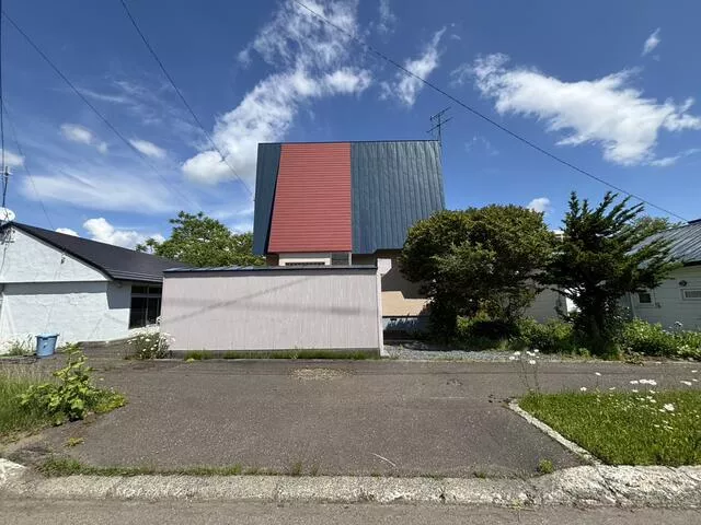 Bibai City, Nishi Sanjo Minami 1-chome (Bibai Station) 2-story 7SLDK