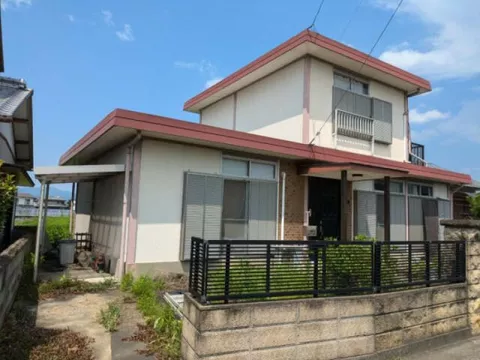 Yoshinogawa City, Kamojima Town, Kamijō (Kamojima Station) 2-story building 6DK