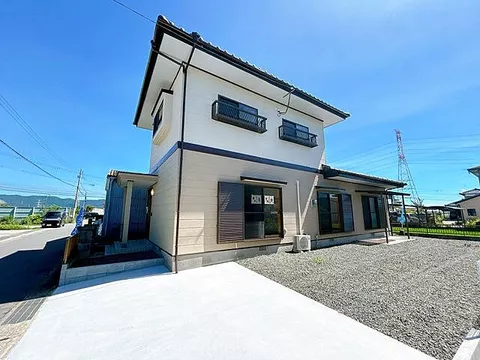 Used single-family home in Kanzaki City, Kanzaki Town, Honkoku Muta