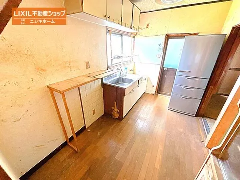 Komatsushima City Nakada Town Azuma-yama (Nakada Station) 2-story 4DK