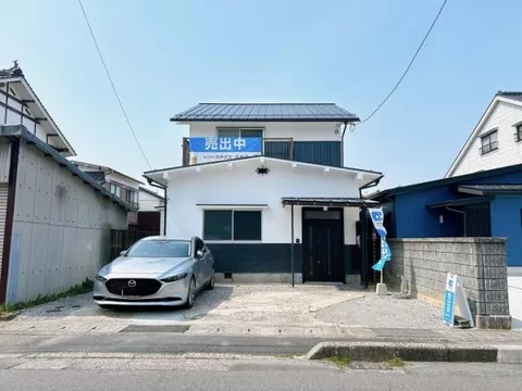 Kurayoshi City, Taisho-cho 2-chome (Kurayoshi Station) 2-story building 5LDK