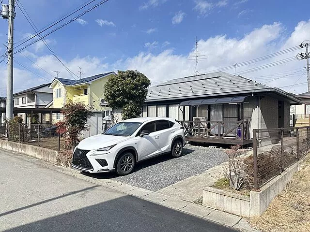 Used single-family home Nakayama Town Aoba, single-story residential building