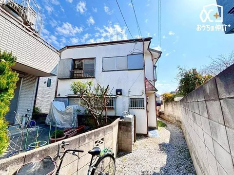 ■ Row house ■ Also suitable as an investment property! ■ A delightful property where pets are allowed