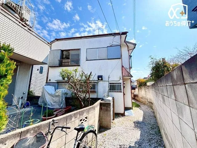 ■ Row house ■ Also suitable as an investment property! ■ A delightful property where pets are allowed