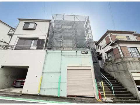<Choose an e-GIFT worth 15,000 yen> Present for first-time store visitors & survey respondents