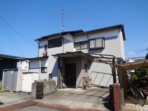 Niihama City, Nitta Town 2-chome (Niihama Station) 2-story 4DK