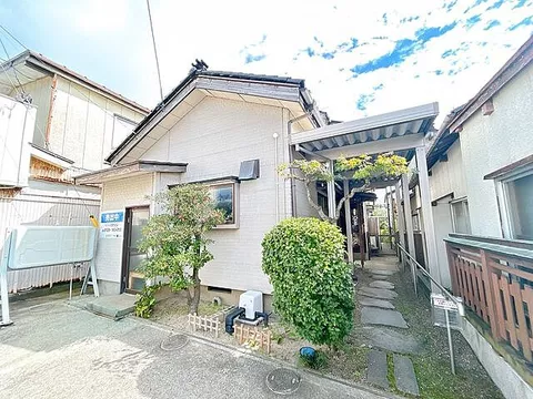 Used single-family home Sakata City Onarimachi Detached house