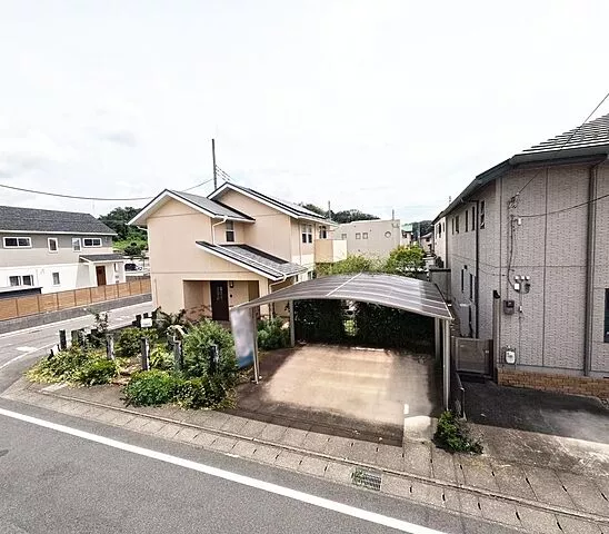 Used single-family home with solar panels, Ota City, Higashinagaoka Town, used house