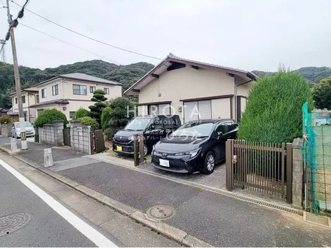 [Online reservation available] Popular single-story building for a wide range of people♪ Parking for 2 cars available! A splendid Japanese garden available♪