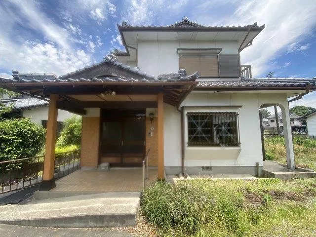 Yoshitomi, Suimachi Town, 9.2 million yen