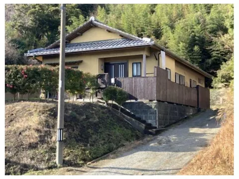 <Hirabayama, Land Lease House> A convenient single-story house! Plenty of storage space♪