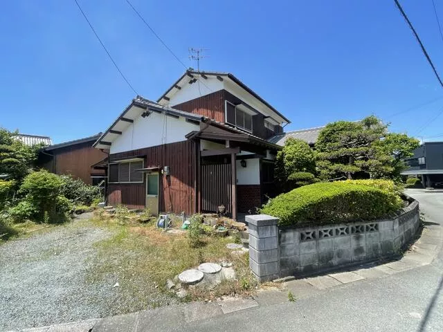 Yanagawa City, Nishikamakita (Kamakita Station) 2-story building 5DK