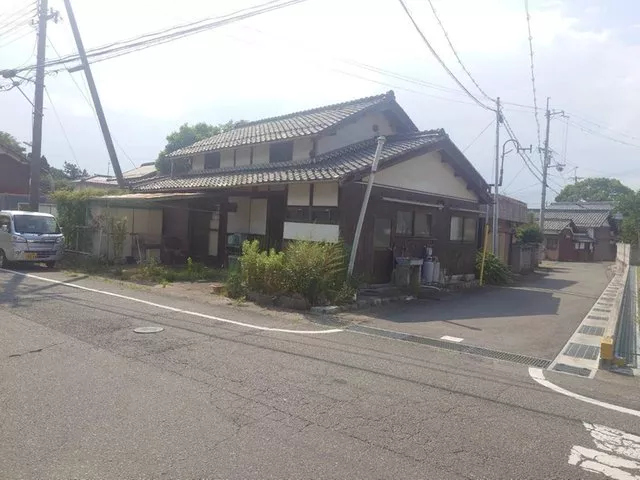 Nearest JR Omihachiman Station ◎ 15 minutes by car! Property sold by our company