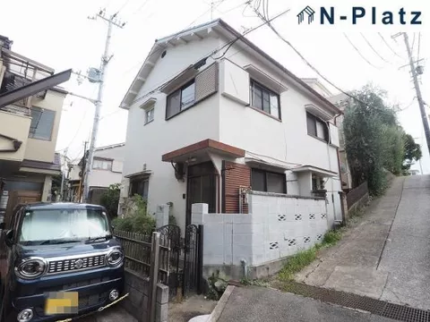 4-chome Izumigaoka, Tarumi Ward, Kobe City (Higashi-Tarumi Station) 2-story 2LDK