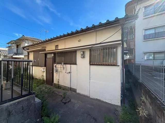 Murasakihara 4-chome. Sale of used property in a popular area