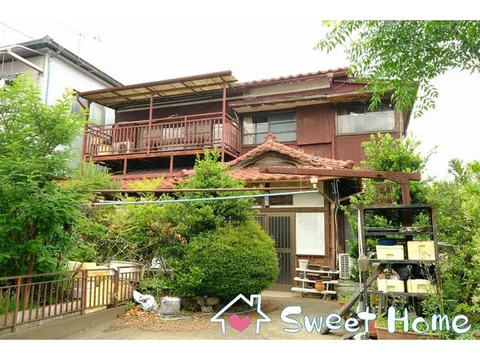 ■4 minutes on foot to Shinmei Elementary School! A used house in Hirozawa Town 2-chome♪ The neighboring land is a spacious park♪