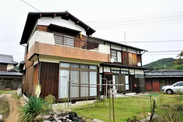 Okayama City, Higashi Ward, Oku-go (Nishi Daiji Station) 2-story 9DK