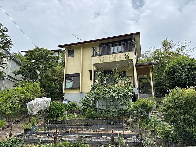 Used single-family home Komatsugahara resort area for sale