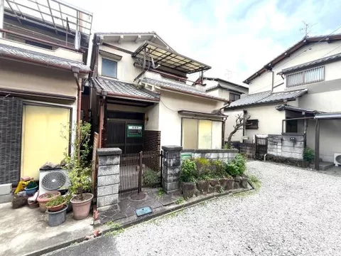 Yamatokoriyama-shi, Yamatokoriyama Shinmachi (Yamato Koizumi station) 2F 4DK

2,850,000 yen