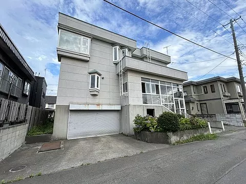 Used single-family home, Kanazawa 2-chome, Aomori City