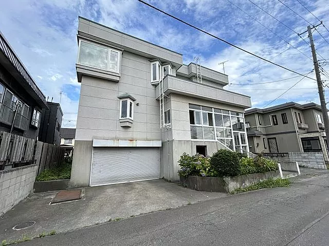Used single-family home, Kanazawa 2-chome, Aomori City