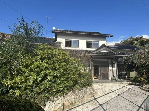 Izumo City, Kamisai Oki Town (Izumo Kamisai Station) 2-story 8DK