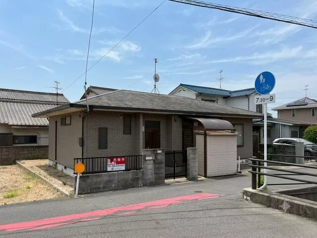 Okayama City, Naka Ward, Yamazaki (Okayama Station), single-story building, 3LDK