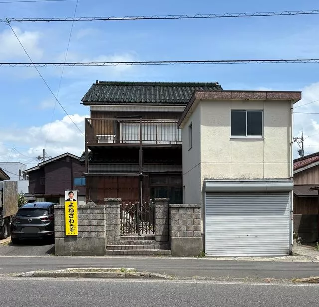 Tsuruga City, Matsubara-cho (Tsuruga Station) 2-story building 5LDK
