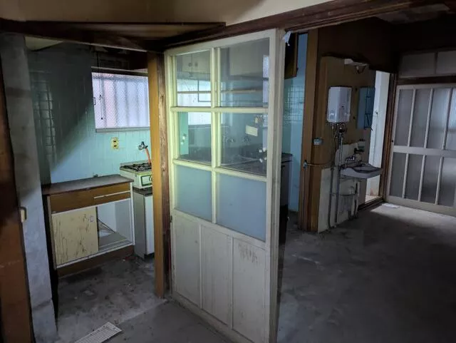 Kainan City, Shimotsu Town, Shimotsu (Shimotsu Station) 2-story building 7K