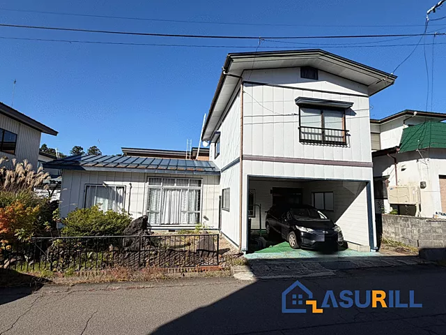 Used single-family home Akasaka Goudokan, 2-story
