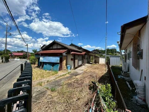 Isobe 1-chome, Annaka-city (Isobe Sta.) Single story house, 4SDK

1.6 million yen